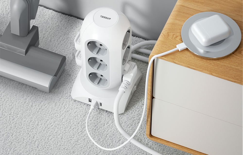 TESSAN Power strip TPS02-DE-C hálózati elosztó USB porttal-2