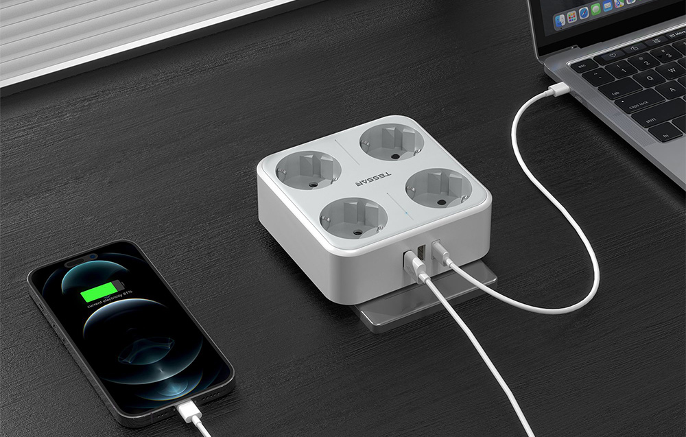 Tessan Wall Socket TS-302-DE-C hálózati elosztó USB porttal-2