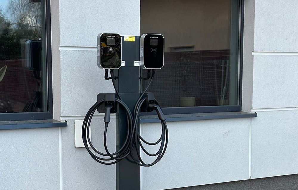 Besen falra szerelhető EV töltő BS20 22kW Type-2 (BS20-BC-22KW)-5