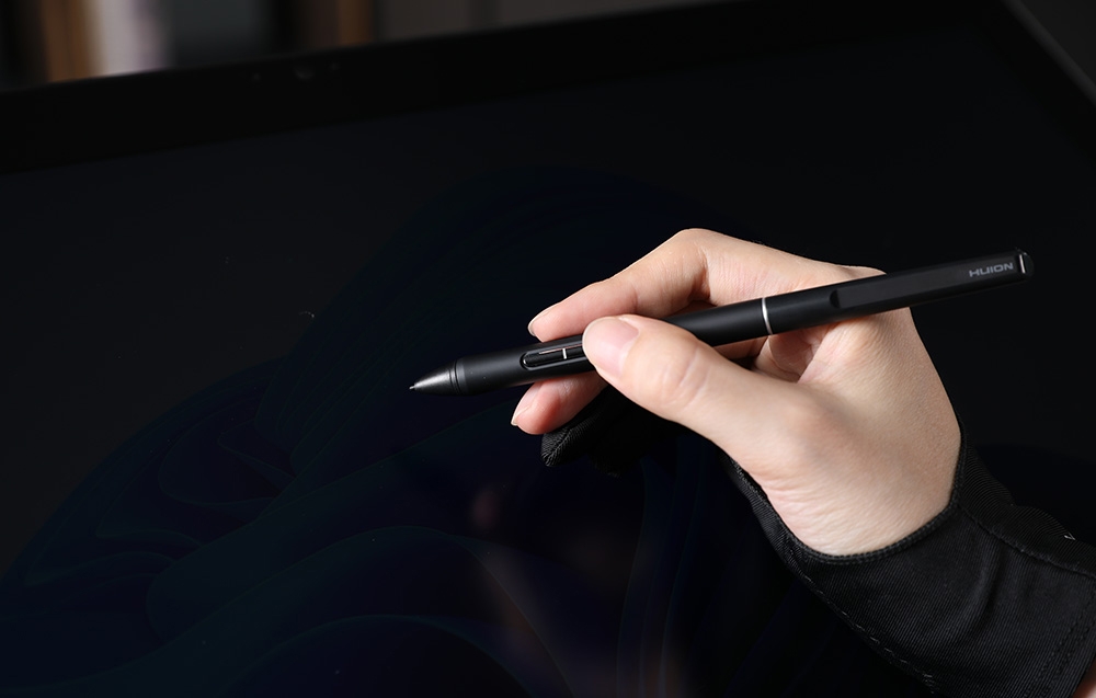 Huion Kamvas Studio 24 grafikai tábla-3