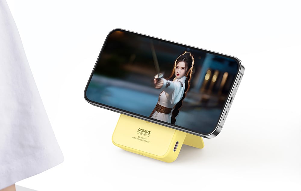 Baseus MagPro Mágneses Powerbank 5000mAh, 20W, MagSafe-3