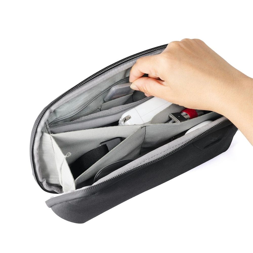 PEAK DESIGN Tech Pouch Small - Fekete-12