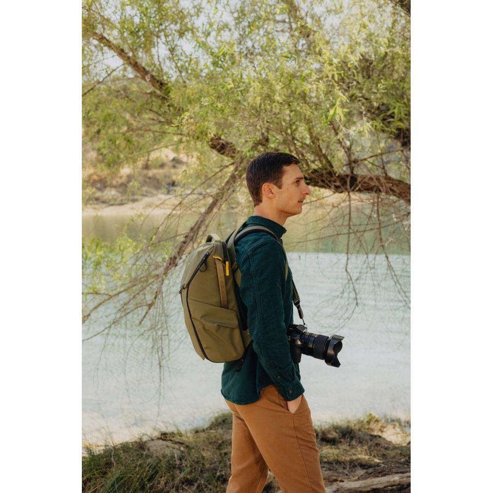 PEAK DESIGN Everyday Backpack 20L - Algazöld-3
