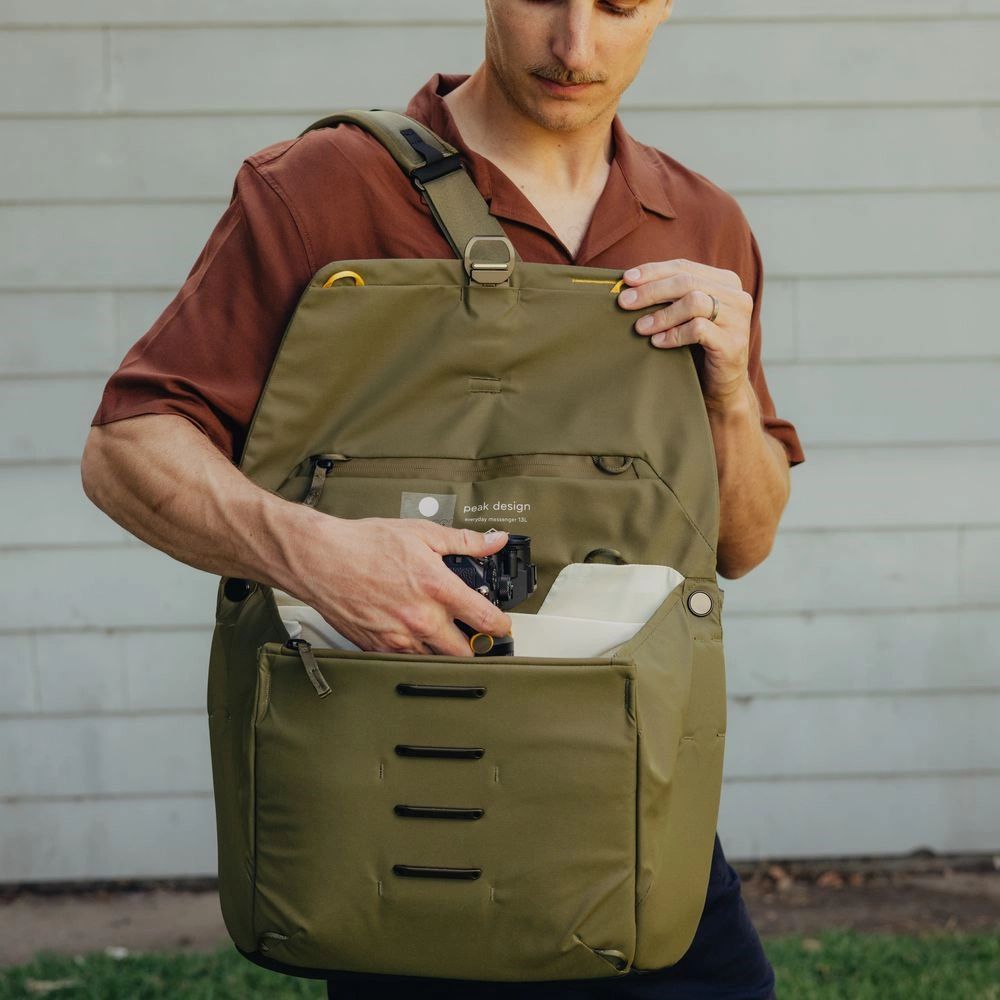 PEAK DESIGN Everyday Messenger 13L - Algazöld-7