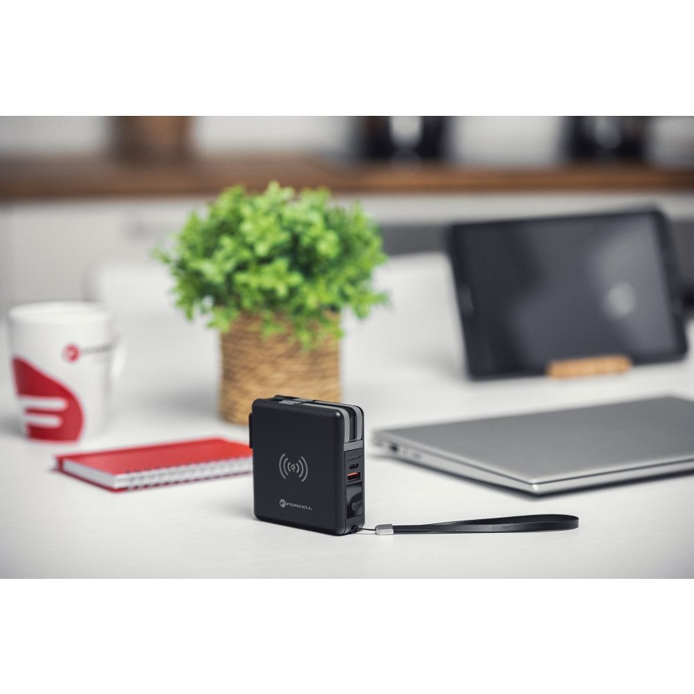 FORCELL F-ENERGY multifunkcionális töltő 20W 5 az 1-ben USB-C/villám kábellel, 10000mAh power bankkal és vezeték nélküli töltéssel 15W-12
