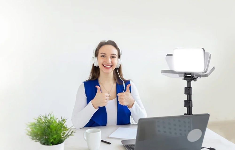 Neewer BP66 két LED lámpa szett szűrőkkel és állványokkal-2
