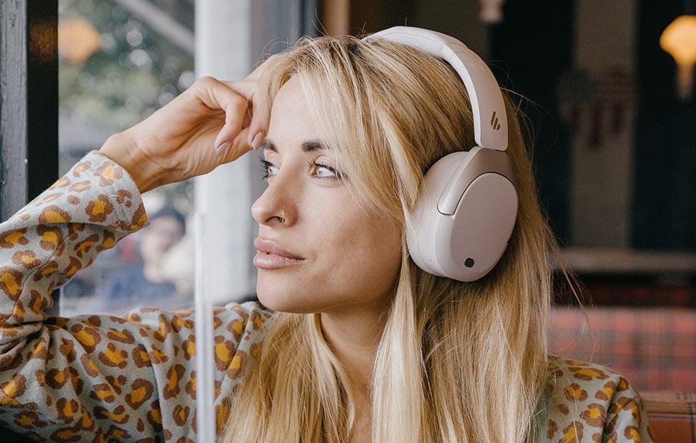 Edifier W830NB bluetooth fejhallgató (fehér)-4