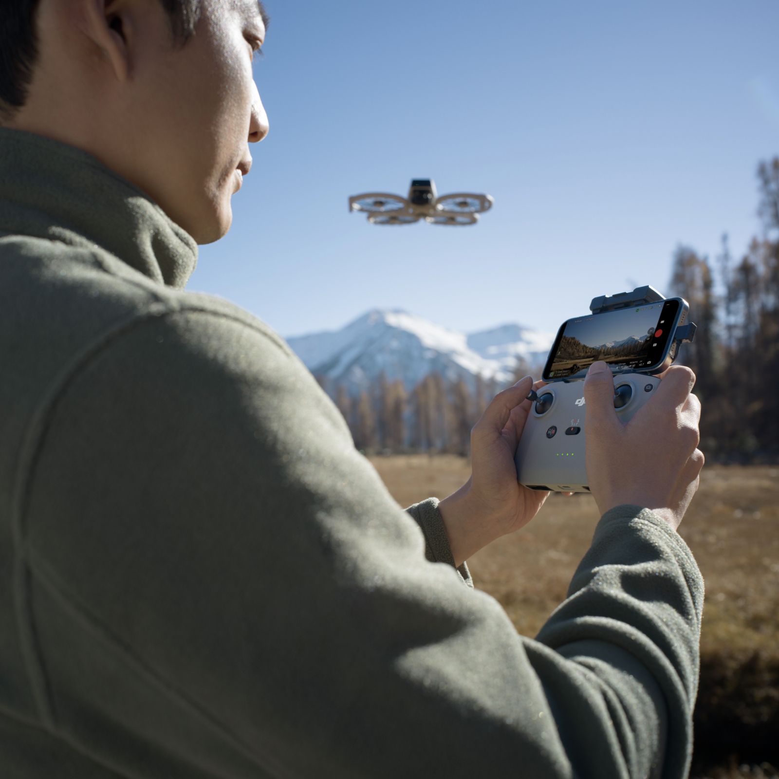 DJI Flip Fly More Combo drón (DJI RC 2) (KIRAKATI PÉLDÁNY)-11
