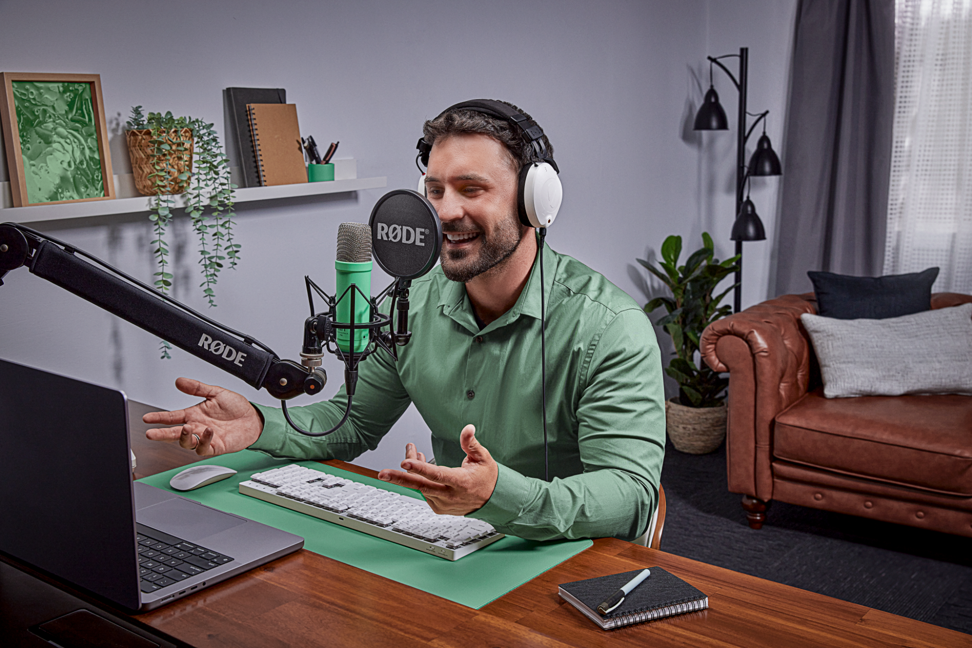 RØDE NTH-100 professzionális Over-Ear fejhallgató, fehér-10
