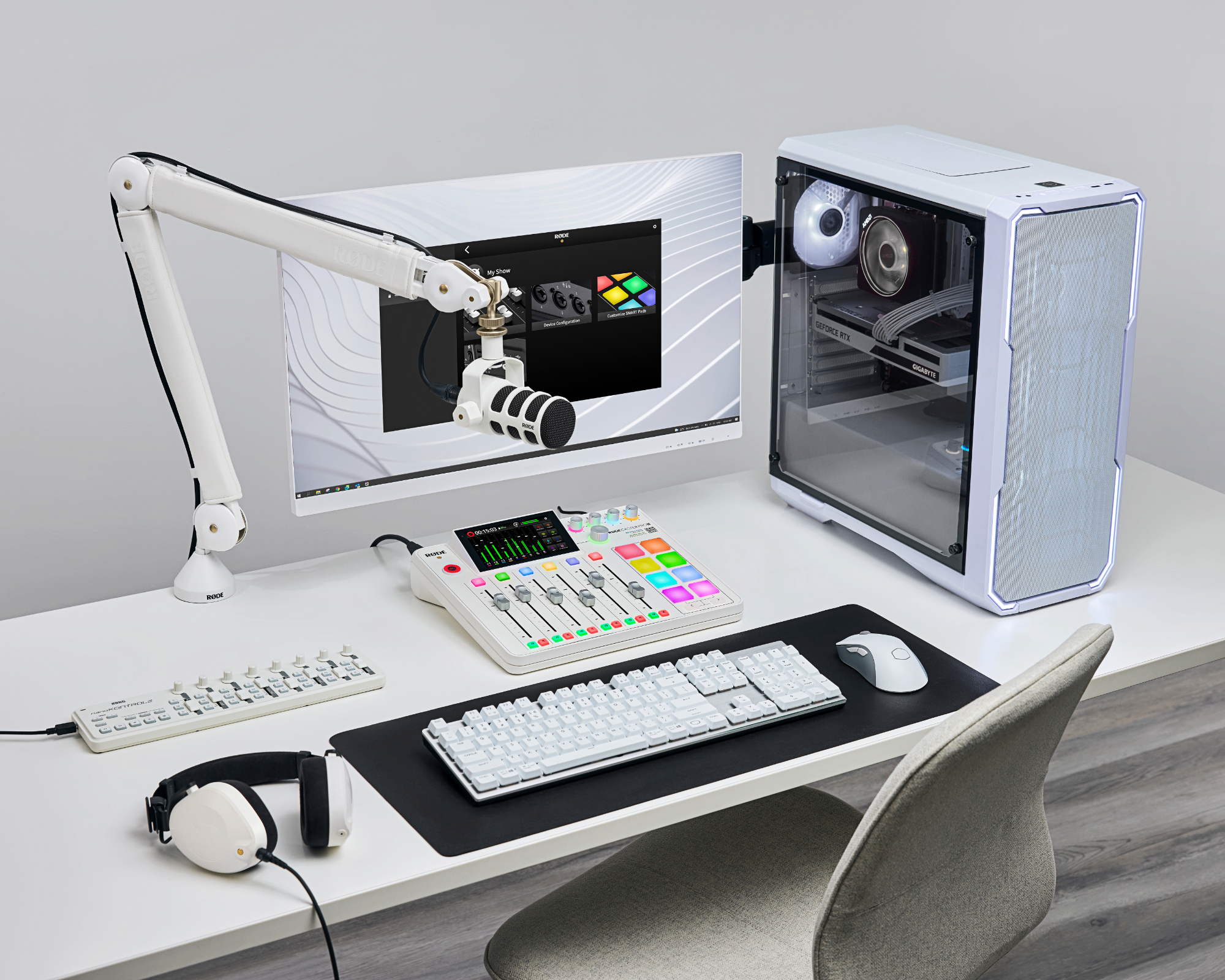 RØDECaster Pro II podcast és audio produkciós keverő, fehér-5