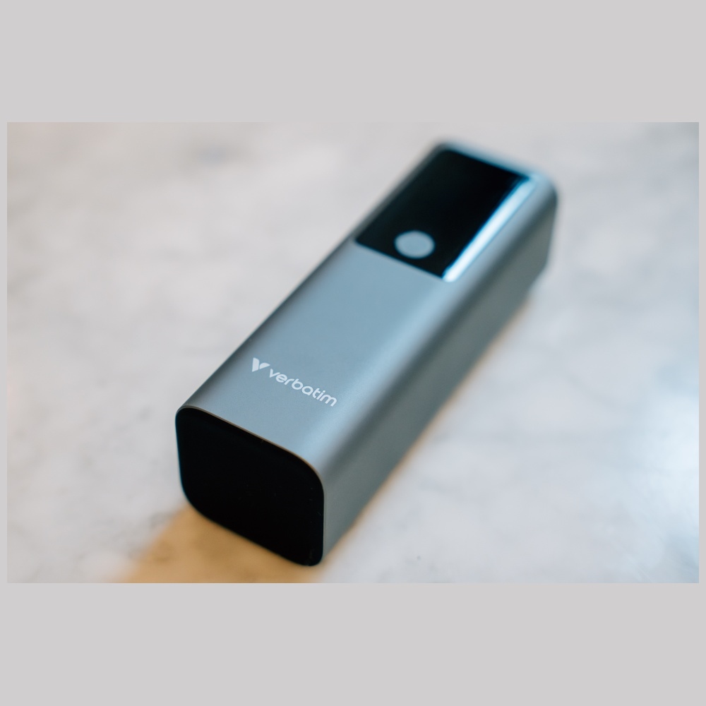 Verbatim Charge n Go 27000mAh 140W 2xUSB-C PD 3.1 powerbank szürke 32269-9