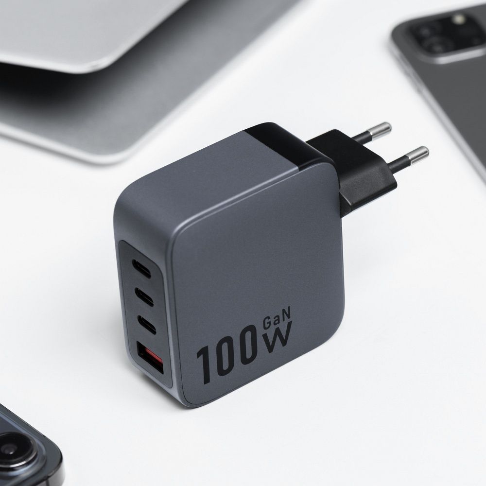 FORCELL F-ENERGY GaN VT-46 utazó töltő 3 x USB-C + USB A PD QC4.0 5A 100W szürke-8