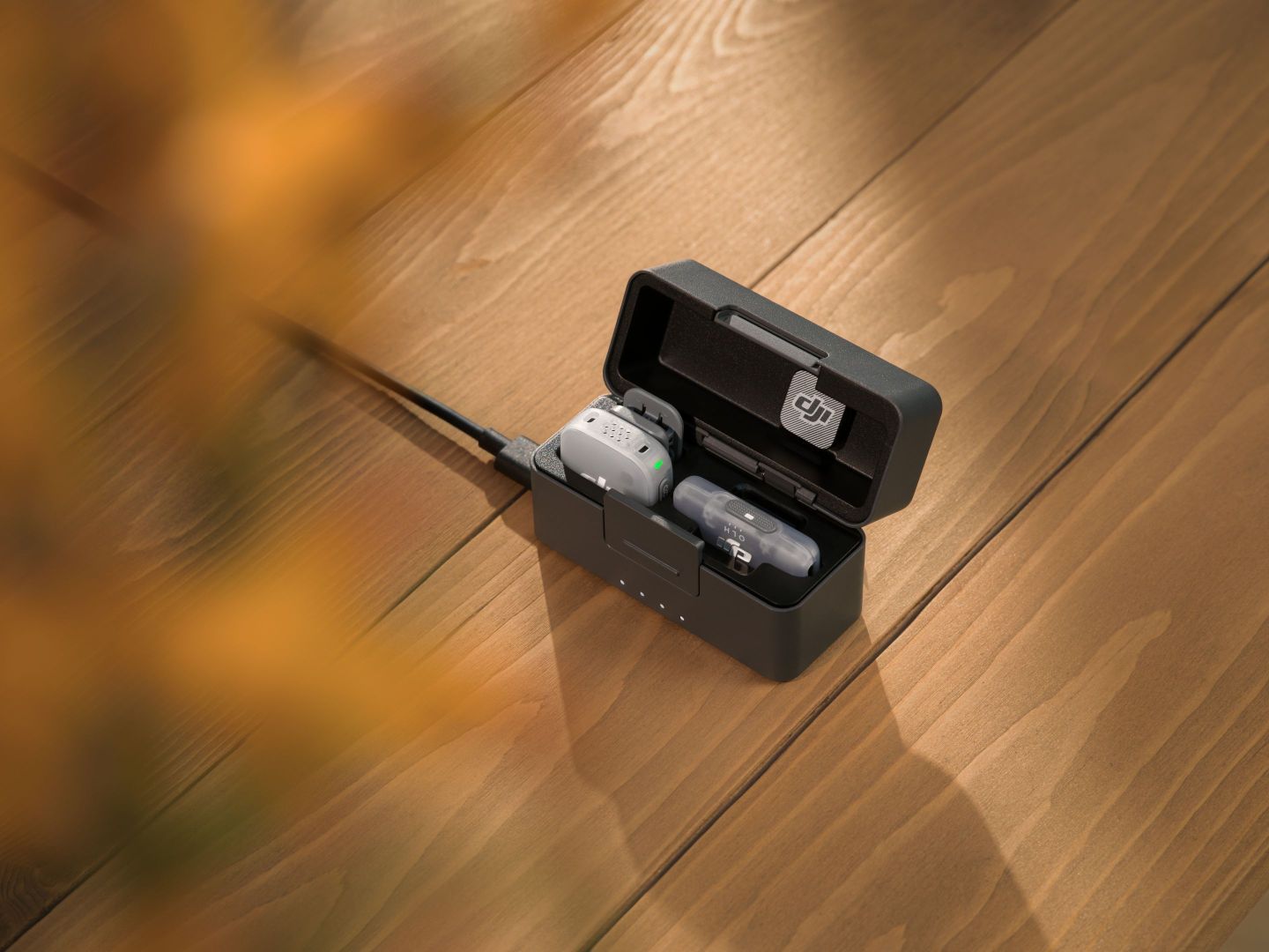 DJI Mic Mini 2 (2 TX + 1 Mobile RX + töltőtok)-1