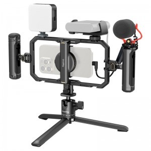 Smallrig 4704 All-in-One okostelefonos videós szett mikrofonnal és LED világítással