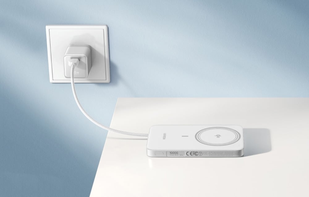 UGREEN PB570 10000 mAh 25 W mágneses powerbank (fehér)-4