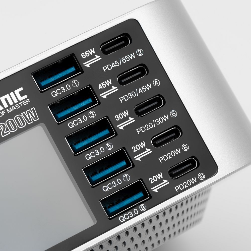 MECHANIC X-Power PLUS 200 W-os egyenáramú tápegység indukcióval 10db usb porttal-4