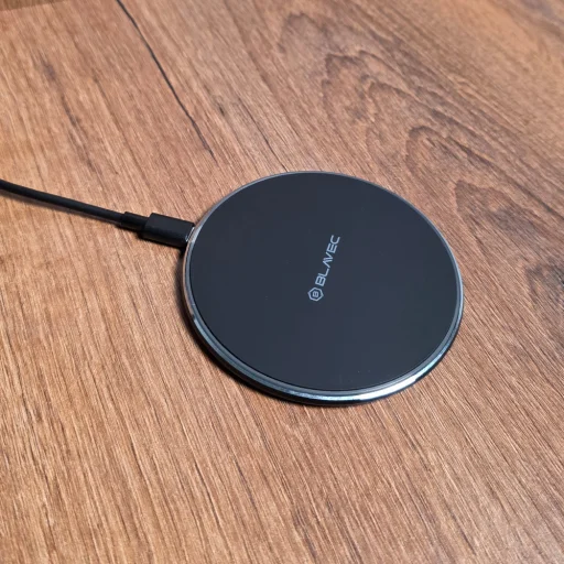 Blavec Indukčná nabíjačka BQI-06 Qi 15W UniCharge (BQI06-QIB) matná čierna - 4