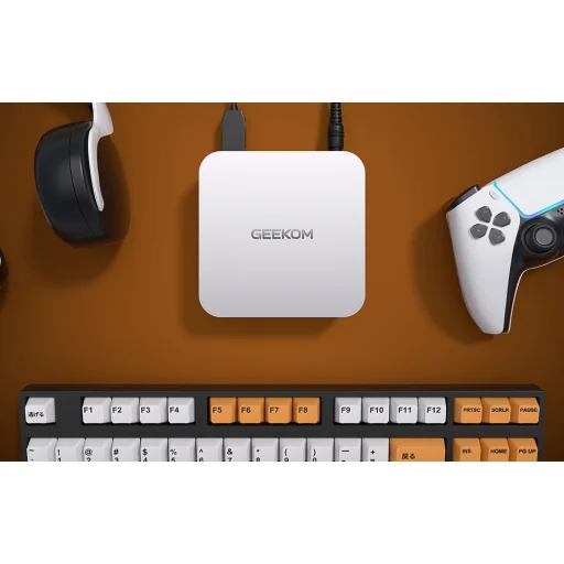 GEEKOM A9MAX AMD AI 9 HX 370 32 GB 1 TB + Win 11 Pro mini počítač - 9