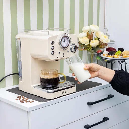 Zilan ZLN2992 retro espresso kávovar, 1100 W, 15 bar, kapacita 1,25 litra, napeňovač mlieka, béžový - 6