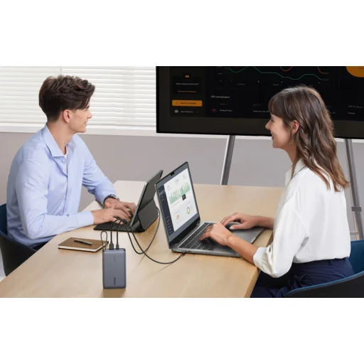 Ugreen PB550 Powerbank 20000mAh USB + USB-C, 67W, vstavaný kábel (sivá) - 7