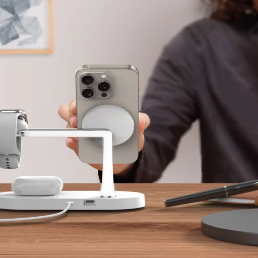 TECH-PROTECT A12 3 az 1-ben vezeték nélküli töltőállomás 15W MagSafe fehér - 3