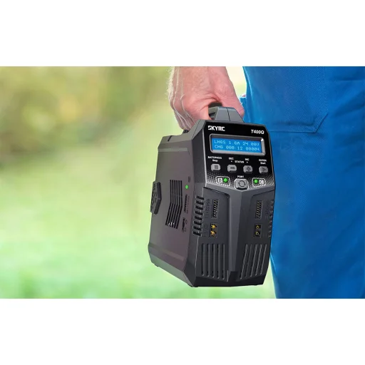 SkyRC T400Q töltő - 8