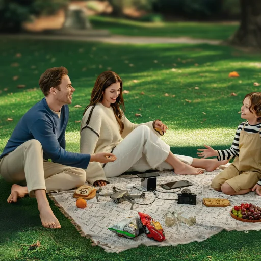 Cuktech Powerbank 300W 40000mAh s bezdrôtovým nabíjaním 2x USB-C + 2x USB-A - Čierna - 14