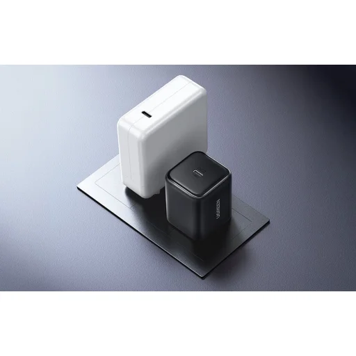 45W GaN USB-C rýchlonabíjačka čierna UGREEN X524 - 6