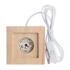 LED podstavec navrhnutý pre obdĺžnikovú kocku xTool K9