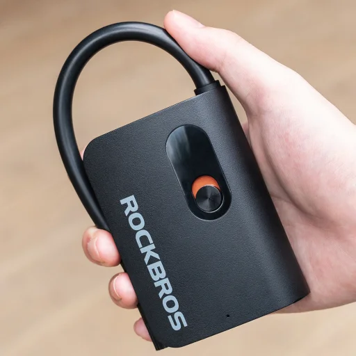 Rockbros L1 Mini bezdrôtová pumpa 70 psi kompresor 200 mm dĺžka hadice Schrader - čierna - 3