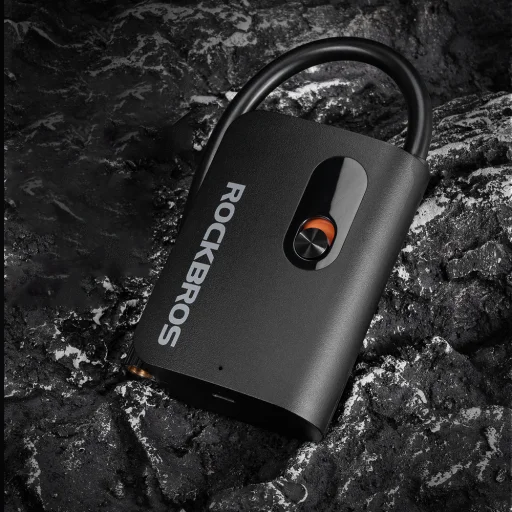 Rockbros L1 Mini Vezeték nélküli Pumpa 70 psi Kompresszor 200 mm Schrader Tömlőhossz - Fekete - 17