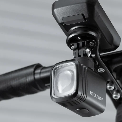 Rockbros M6 1000 lm predné nabíjateľné svetlo na bicykel 2800 mAh - čierne - 12