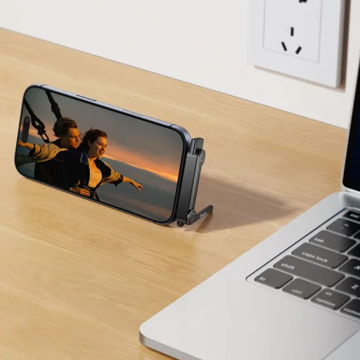 Hoco UA47A USB-C - USB-C adaptér s držiakom, max. 240 W, čierny - 7