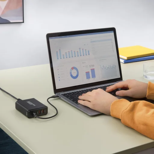 Hama 00201979 USB-C/USB-A 65 W čierna sieťová nabíjacia stanica - 8