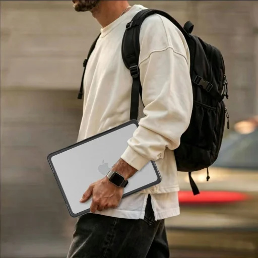 MacBook Neo 13 2026 Tech-Protect Velar matné čierne/priehľadné puzdro - 9