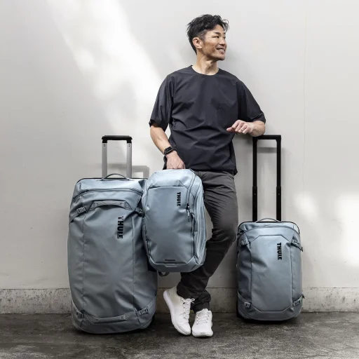 Thule 4986 Chasm Carry on Wheeled Duffel Bag 40L Pond Gray bőrönd - 5