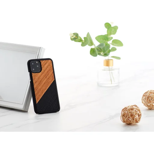 MAN&WOOD iPhone 11 Pro western black puzdro - 4