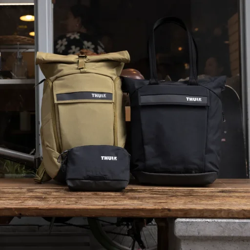 Thule 5005 Paramount Crossbody 2L Black taška cez rameno - 6