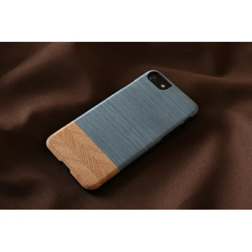 MAN&WOOD iPhone 7/8/SE (2020) rifľové čierne puzdro - 3