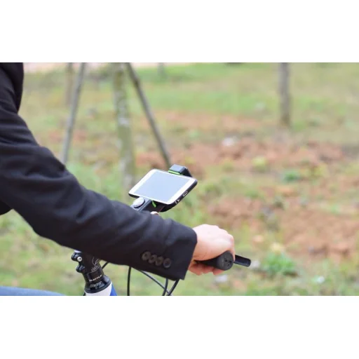 Univerzális biciklis telefontartó iránytűvel kormányra fekete / zöld - 12