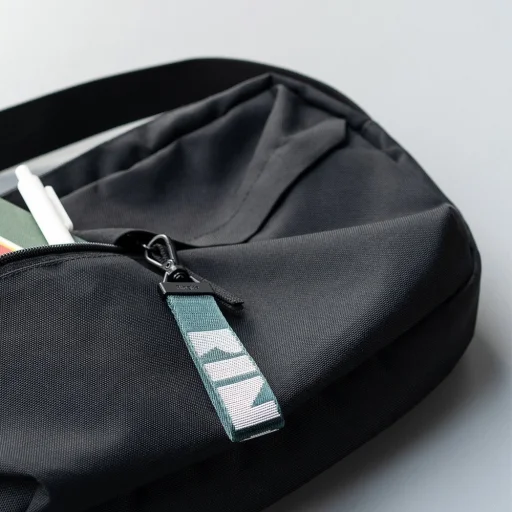 Ringke Kulcsra akasztható pánt karabinerrel zöld (ACKR0002) - 3