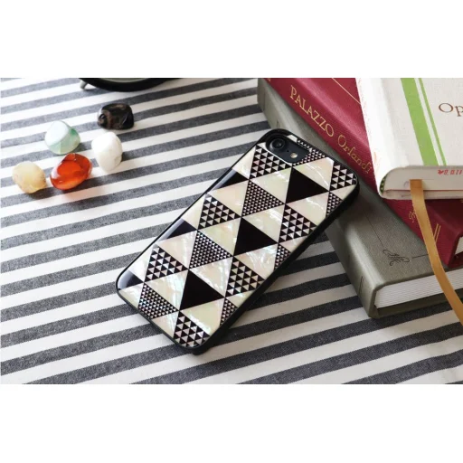 iKins case for Apple iPhone 8/7 pyramid black - 2