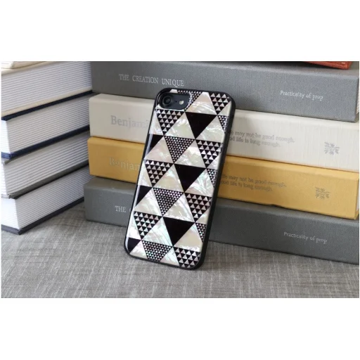 iKins case for Apple iPhone 8/7 pyramid black - 3