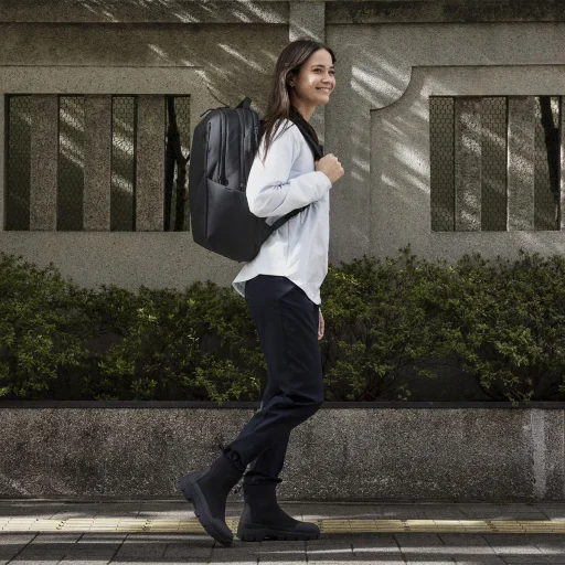 Thule 5024 Subterra 2 BP 21L Black batoh na notebook - 6