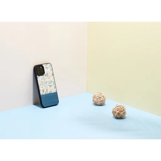 MAN&WOOD iPhone 12 / 12 Pro Blue Flower Black kryt - 3