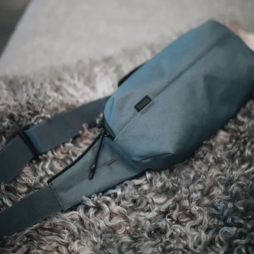 Thule 5019 Aion Sling Bag Dark Slate taška cez plece - 6
