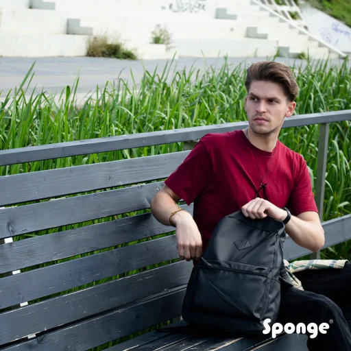 Sponge Street batoh 15,4 čierny - 4