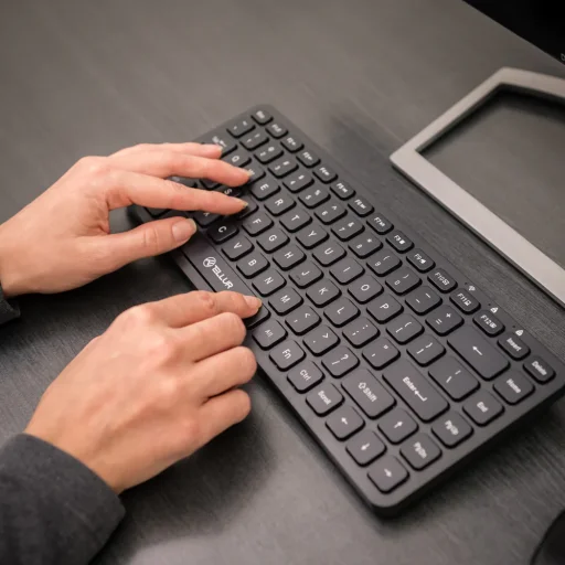 Tellur Mini bezdrôtová klávesnica čierna - 9