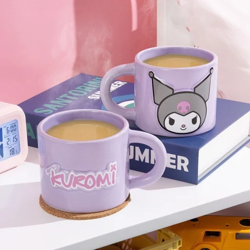 Paladone Hello Kitty Kuromi dombornyomott bögre - 2