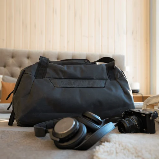 Thule 5238 Aion utazótáska 35L fekete - 5